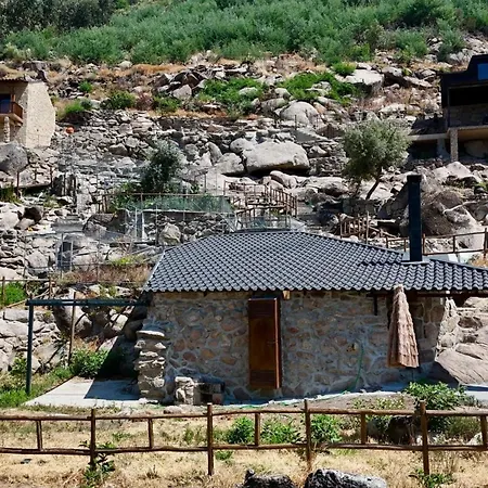 Gardunha Stone شاليه