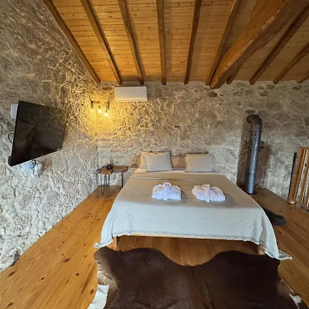 Gardunha Stone Dağ evi *