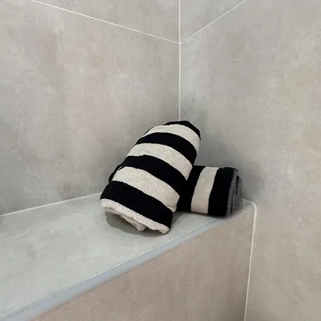 Gardunha Stone * Lourical do Campo